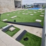 Instalación del modelo Absolute en jardín con piscina 2